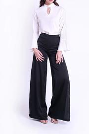  White Oval Blouse