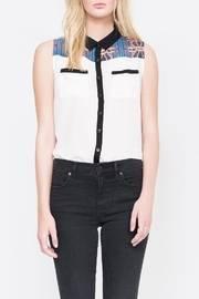  Mosaic Mural Button Up