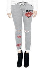 Lip Jogger