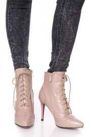  Beige Oxford Heels