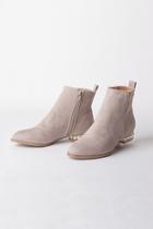  Nude Pearly Bootie