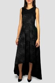  Sleeveless Highlow Dress