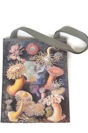  Anemone Tote Bag