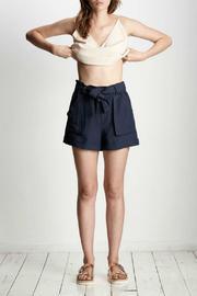  Isabelle Short