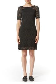  Classic Lace Shift Dress