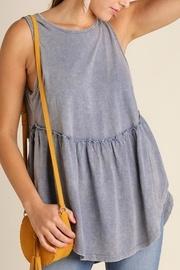  Garment-washed Ruffle-top