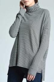  Oversized Turtleneck Top