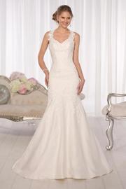 Aj Lace Gown