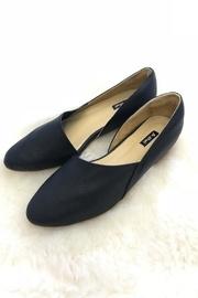  Sue Leather Flats