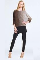  Brown Loose Top