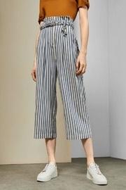  Delyn Leg Pants