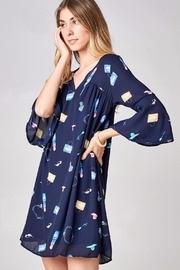  Cosmetic Chiffon Dress