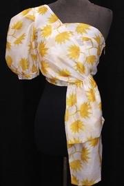  One-shoulder Floral Crop-top