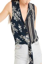  Newps Collar Top