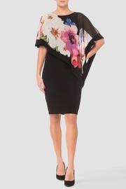  Floral Shawl-style Dress