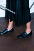  Leather Buckle Shoes