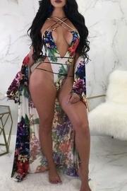  White Floral Swimsuit Set