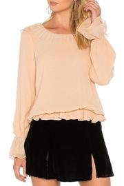  Evie Button Ruffle-blouse