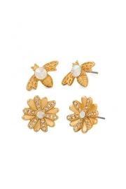  Bee Stud Earring