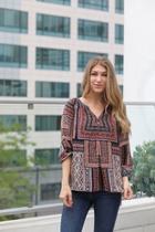  V-neck Hi-lo Blouse
