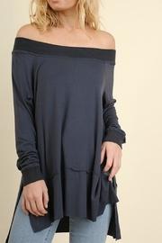  Off-shoulder Classy Top
