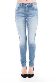  Kancan Skinny Denim
