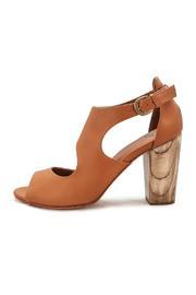  Handmade Leather Heel