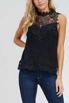  Sleeveless Lace Contrast Solid Top