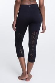  Seamless Millie Capri