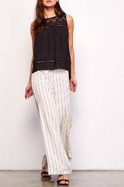  Darie Button Back Blouse
