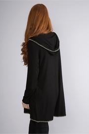  Hooded Lightweight Jacket