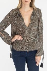  Leopard Keyhole Top