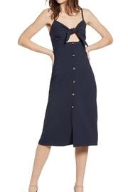  Front-tie Button-up Dress