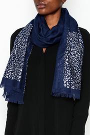  Printed Glitter Scarf