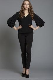  Ruffle Pearl-sleeve Blouse