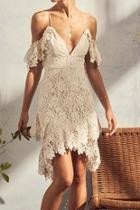  Donna Lace Dress