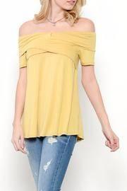  Comfy Off-shoulder Tee