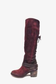  Coal Boot