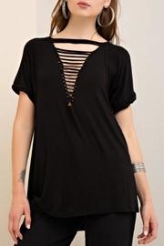  Loop Cut V-neck Tee