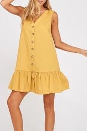  Button-down Ruffle-hem Shift-dress