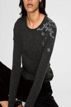  Embroidered Applique Crewneck