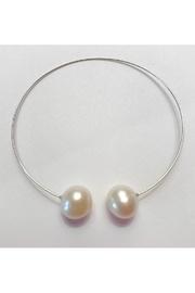  Double-pearl Memory-wire-bracelet
