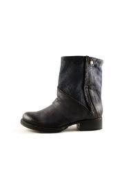  Zipper Boot