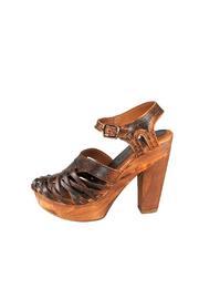  Angel Caged Pump