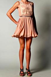  Nude Sleeveless Dress