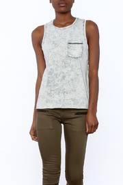  Back Detail Tank