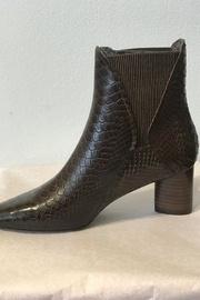  Python Bootie