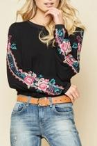  Embroidered Sleeved Top