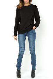  Ruffle Sweatshirt