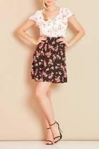 Contrast Floral Tea Dress